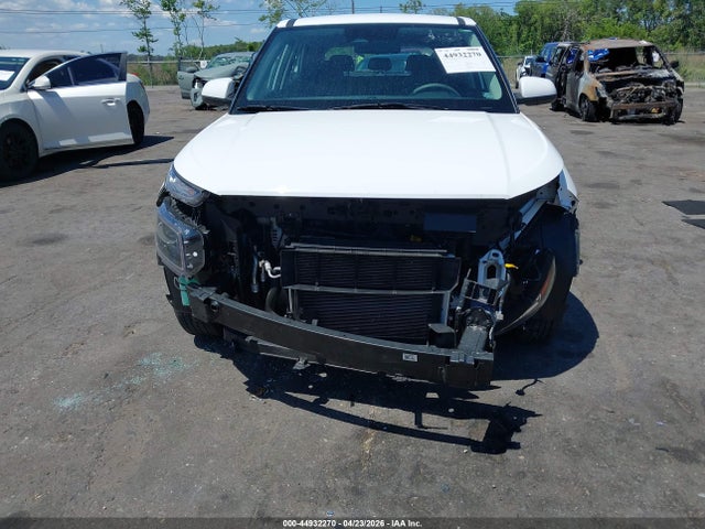 Продаж на аукціоні авто 2024 Hyundai Venue Se, vin: KMHRB8A3XRU282450, номер лоту: 44932270