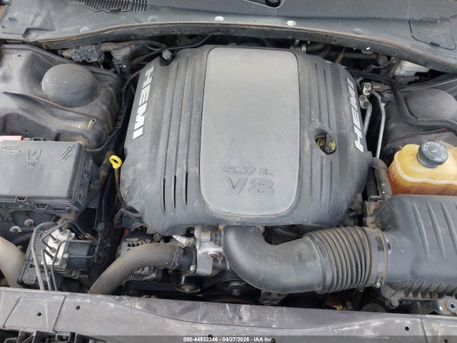 Продаж на аукціоні авто 2013 Chrysler 300c Awd, vin: 2C3CCAKT6DH599557, номер лоту: 44932346