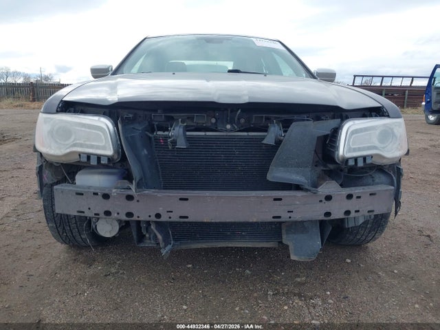 Продаж на аукціоні авто 2013 Chrysler 300c Awd, vin: 2C3CCAKT6DH599557, номер лоту: 44932346