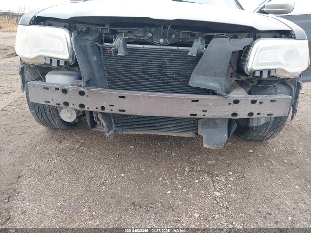 Продаж на аукціоні авто 2013 Chrysler 300c Awd, vin: 2C3CCAKT6DH599557, номер лоту: 44932346