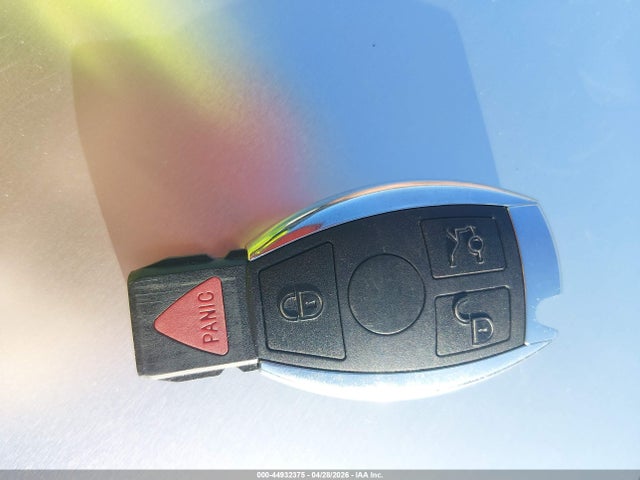 Продажа на аукционе авто 2013 Mercedes-benz E 350, vin: WDDKJ5KB8DF196876, номер лота: 44932375