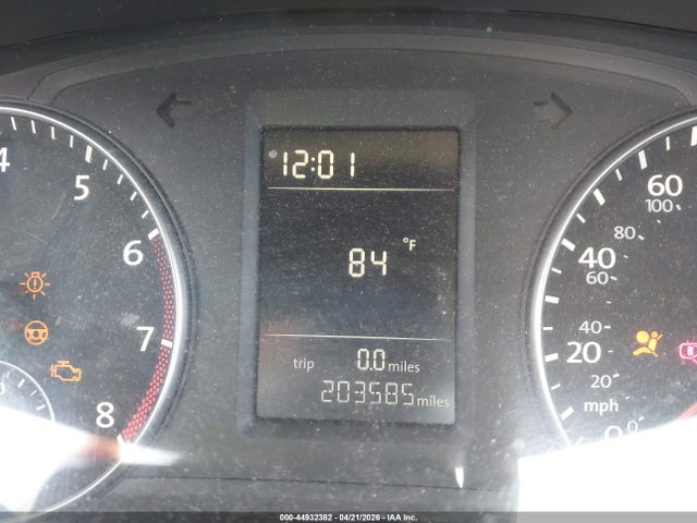 2015 Volkswagen Passat 1.8t S მანქანა იყიდება აუქციონზე, vin: 1VWAT7A37FC037063, აუქციონის ნომერი: 44932382
