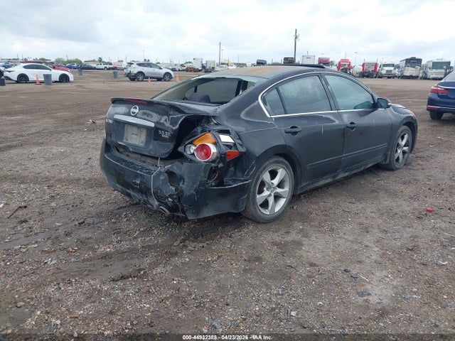 2007 Nissan Altima 3.5 Se მანქანა იყიდება აუქციონზე, vin: 1N4BL21E87C161717, აუქციონის ნომერი: 44932388