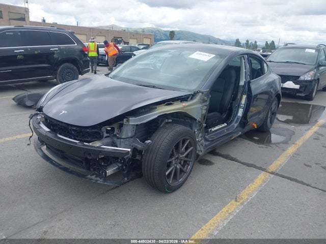 2023 Tesla Model 3 Rear-wheel Drive მანქანა იყიდება აუქციონზე, vin: 5YJ3E1EA3PF623825, აუქციონის ნომერი: 44932430