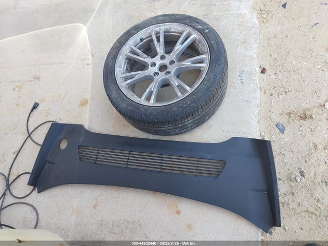7SAYGDEE6RA254210 Tesla Model Y Long Range Dual Motor All-wheel Drive