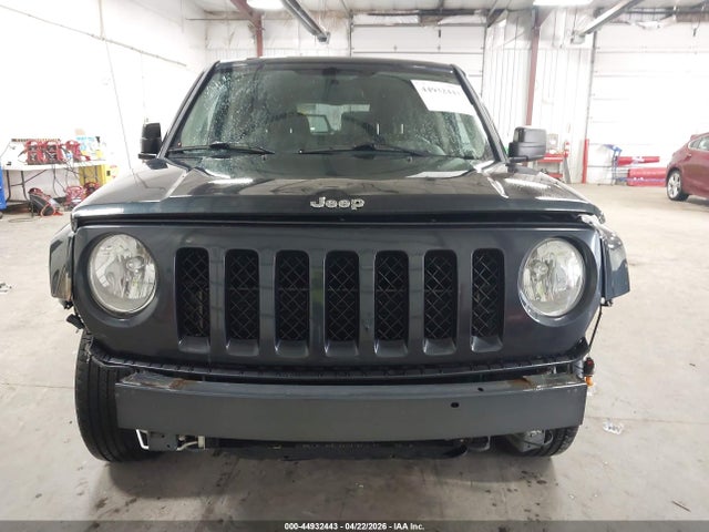 44932443 :رقم المزاد ، 1C4NJRBB0FD321205 vin ، 2015 Jeep Patriot Sport مزاد بيع