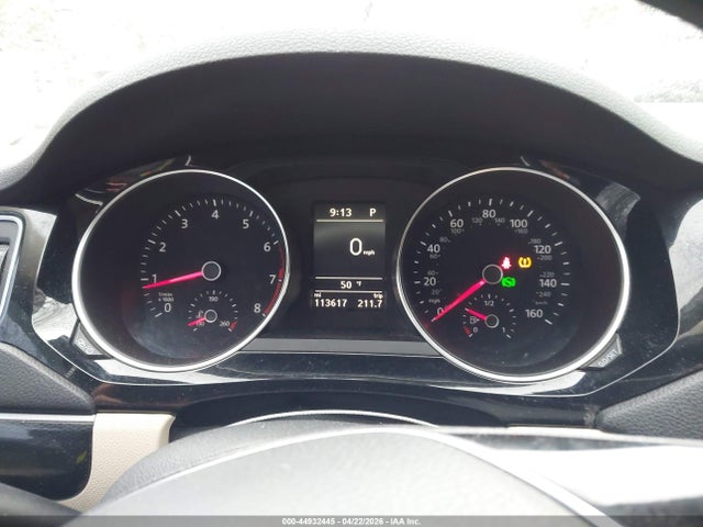 Aukcja sprzedaży 2015 Volkswagen Jetta 1.8t Sel, vin: 3VWL17AJ1FM335314, numer aukcji: 44932445