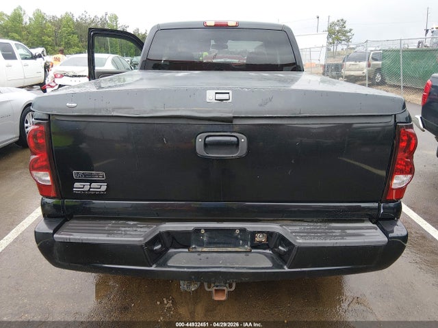 Продажа на аукционе авто 2005 Chevrolet Silverado 1500 Lt, vin: 2GCEC19N451312349, номер лота: 44932451