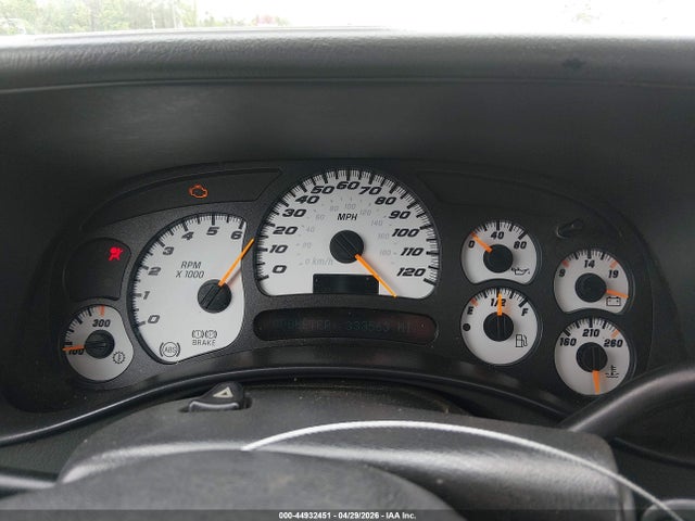 Продажа на аукционе авто 2005 Chevrolet Silverado 1500 Lt, vin: 2GCEC19N451312349, номер лота: 44932451