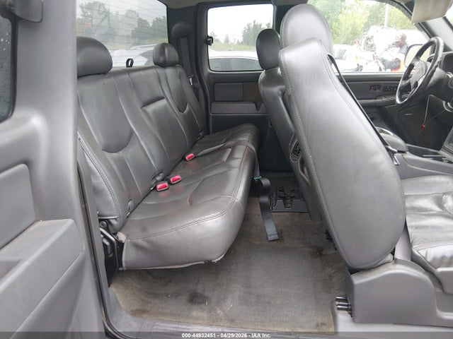 Продажа на аукционе авто 2005 Chevrolet Silverado 1500 Lt, vin: 2GCEC19N451312349, номер лота: 44932451