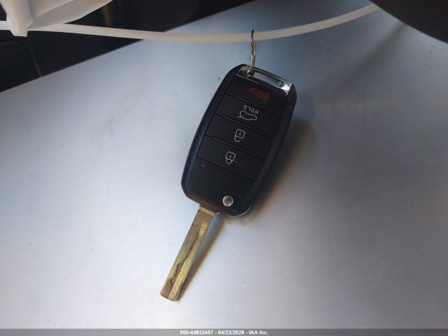 5XYPG4A39GG172610 KIA Sorento 2.4l L