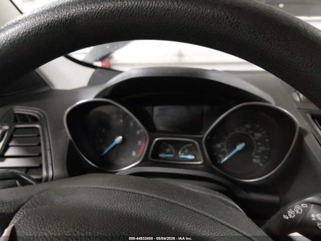 44932458 :رقم المزاد ، 1FMCU0F73HUB00003 vin ، 2017 Ford Escape S مزاد بيع