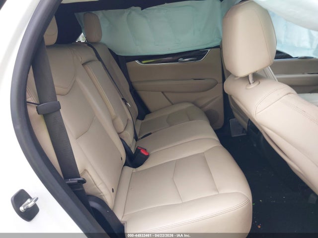 1GYKNARS8HZ203403 Cadillac Xt5 Standard
