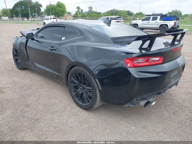 44932468 :رقم المزاد ، 1G1FH1R77H0142410 vin ، 2017 Chevrolet Camaro 2ss مزاد بيع