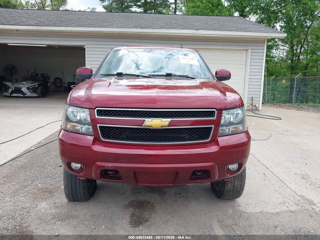 2010 Chevrolet Tahoe Lt მანქანა იყიდება აუქციონზე, vin: 1GNUKBE08AR236240, აუქციონის ნომერი: 44932488