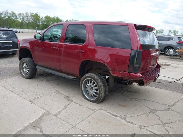 2010 Chevrolet Tahoe Lt მანქანა იყიდება აუქციონზე, vin: 1GNUKBE08AR236240, აუქციონის ნომერი: 44932488