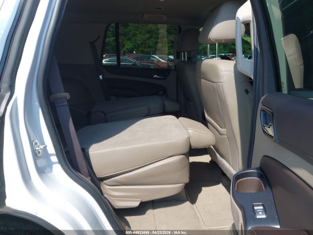 2019 Chevrolet Tahoe Lt მანქანა იყიდება აუქციონზე, vin: 1GNSCBKC4KR395454, აუქციონის ნომერი: 44932498