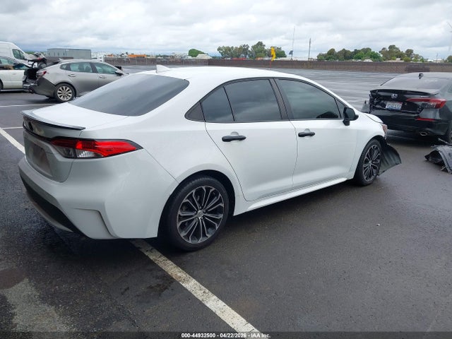 5YFEPRAE3LP133507 Toyota COROLLA LE