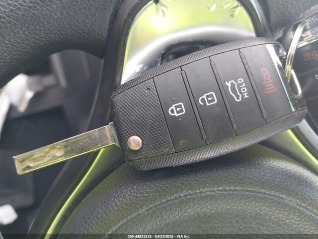 2018 Kia Optima Lx მანქანა იყიდება აუქციონზე, vin: 5XXGT4L37JG209738, აუქციონის ნომერი: 44932525
