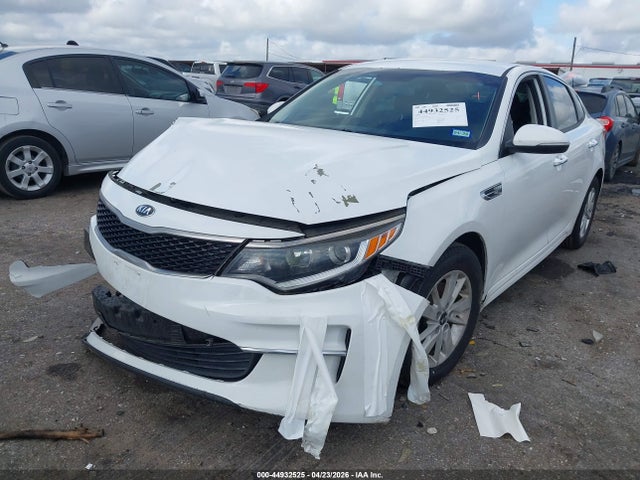 2018 Kia Optima Lx მანქანა იყიდება აუქციონზე, vin: 5XXGT4L37JG209738, აუქციონის ნომერი: 44932525