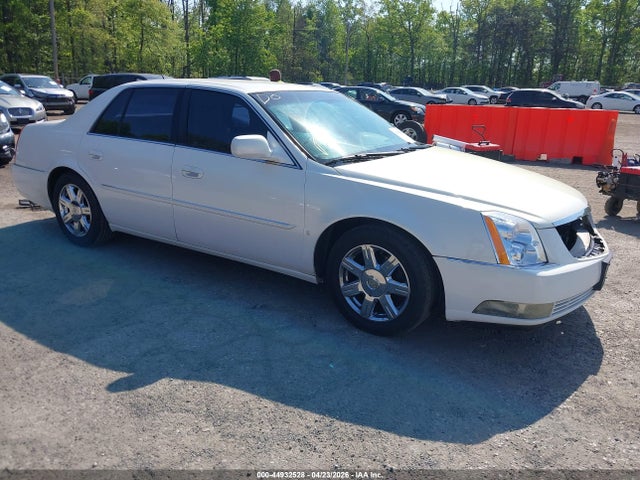 44932528 :رقم المزاد ، 1G6KD57YX6U229912 vin ، 2006 Cadillac Dts Standard مزاد بيع