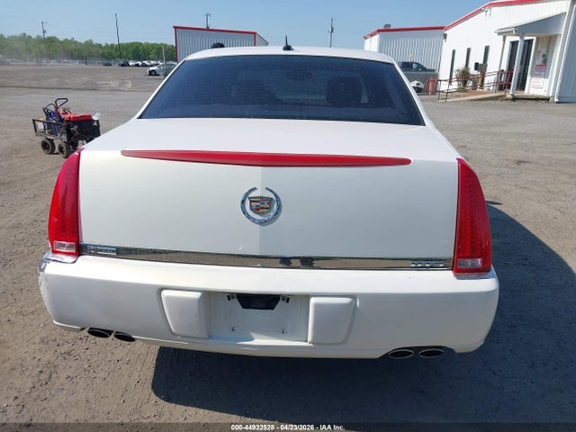 Продажа на аукционе авто 2006 Cadillac Dts Standard, vin: 1G6KD57YX6U229912, номер лота: 44932528