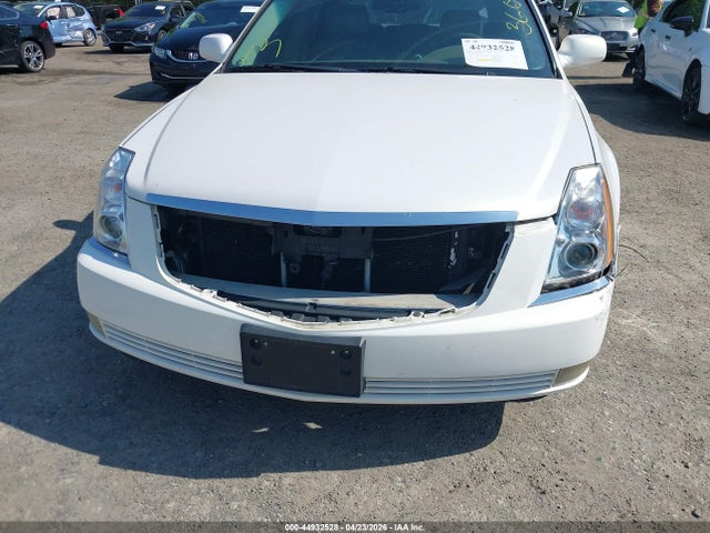 Продажа на аукционе авто 2006 Cadillac Dts Standard, vin: 1G6KD57YX6U229912, номер лота: 44932528