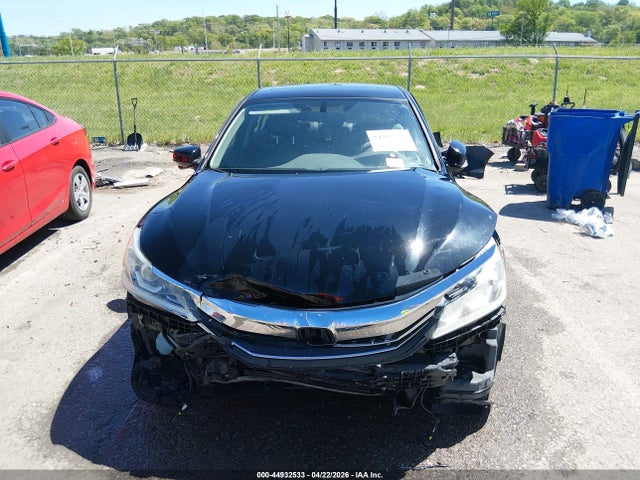 Aukcja sprzedaży 2017 Honda Accord Ex-l V6, vin: 1HGCR3F81HA018354, numer aukcji: 44932533