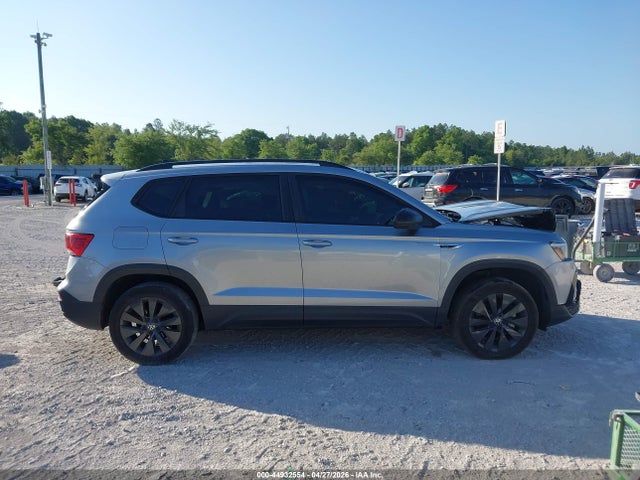 Продаж на аукціоні авто 2022 Volkswagen Taos 1.5t S, vin: 3VVCX7B27NM096232, номер лоту: 44932554
