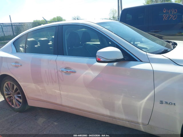 44932563 :رقم المزاد ، JN1EV7AR0KM559382 vin ، 2019 Infiniti Q50 3.0t Luxe مزاد بيع