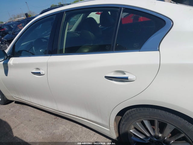 44932563 :رقم المزاد ، JN1EV7AR0KM559382 vin ، 2019 Infiniti Q50 3.0t Luxe مزاد بيع