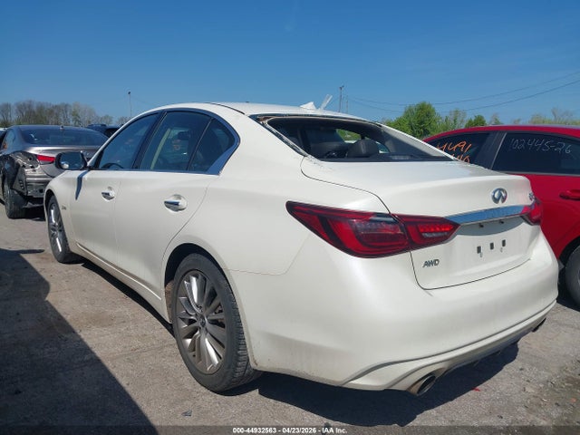 44932563 :رقم المزاد ، JN1EV7AR0KM559382 vin ، 2019 Infiniti Q50 3.0t Luxe مزاد بيع
