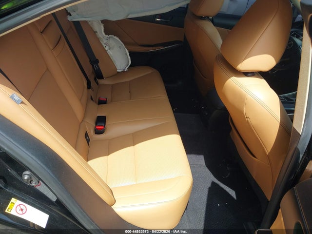 2014 Lexus Is 250 მანქანა იყიდება აუქციონზე, vin: JTHCF1D25E5003482, აუქციონის ნომერი: 44932573