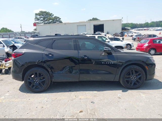 2020 Chevrolet Blazer Fwd 2lt მანქანა იყიდება აუქციონზე, vin: 3GNKBCRS0LS699739, აუქციონის ნომერი: 44932586