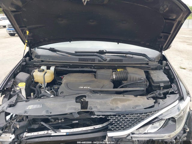 Aukcja sprzedaży 2017 Chrysler Pacifica Limited, vin: 2C4RC1GG9HR525437, numer aukcji: 44932589