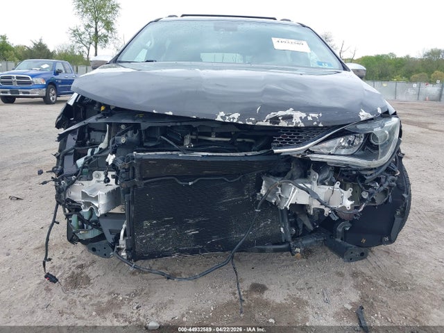 Aukcja sprzedaży 2017 Chrysler Pacifica Limited, vin: 2C4RC1GG9HR525437, numer aukcji: 44932589