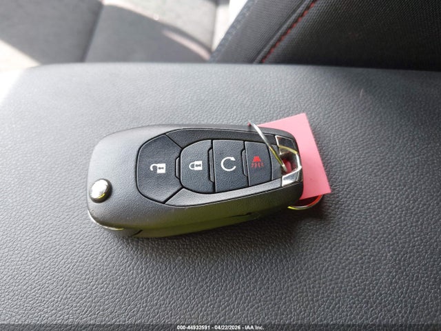 44932591 :رقم المزاد ، KL77LGEP8SC210316 vin ، 2025 Chevrolet Trax Fwd 1rs مزاد بيع