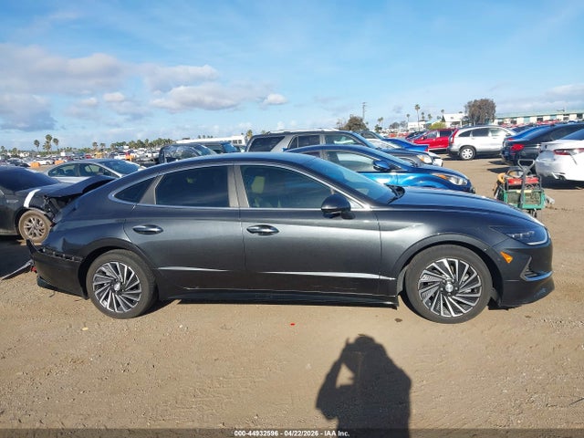 2022 Hyundai Sonata Hybrid Limited მანქანა იყიდება აუქციონზე, vin: KMHL54JJ0NA039522, აუქციონის ნომერი: 44932596