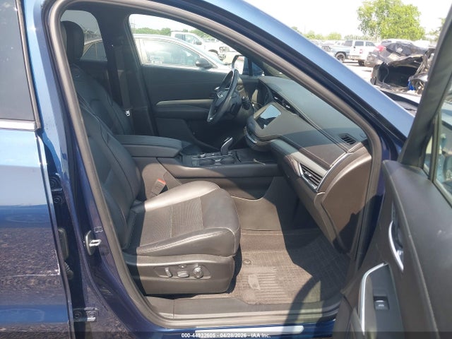 44932605 :رقم المزاد ، 1GYFZCR45LF145876 vin ، 2020 Cadillac Xt4 Fwd Premium Luxury مزاد بيع