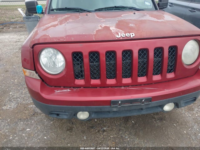 1C4NJPBB5FD203963 Jeep Patriot Sport