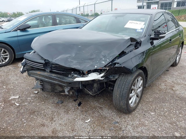 2013 Volkswagen Jetta 2.5l Se მანქანა იყიდება აუქციონზე, vin: 3VWDX7AJ1DM361282, აუქციონის ნომერი: 44932655