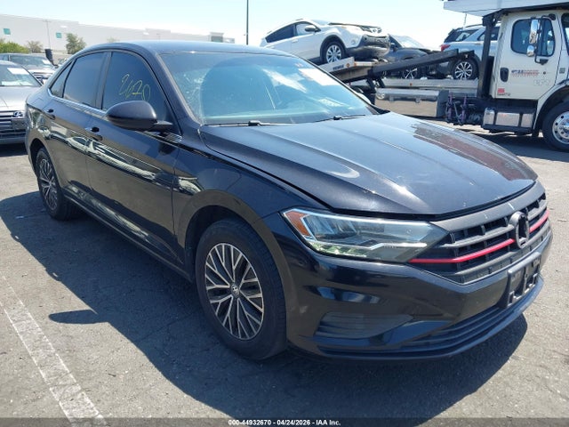 2021 Volkswagen Jetta 1.4t R-line/1.4t S მანქანა იყიდება აუქციონზე, vin: 3VWN57BU9MM084531, აუქციონის ნომერი: 44932670