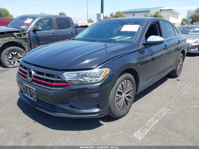 2021 Volkswagen Jetta 1.4t R-line/1.4t S მანქანა იყიდება აუქციონზე, vin: 3VWN57BU9MM084531, აუქციონის ნომერი: 44932670