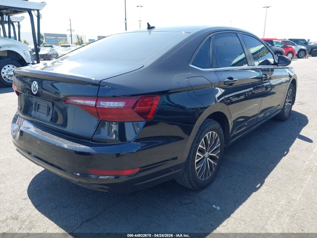 2021 Volkswagen Jetta 1.4t R-line/1.4t S მანქანა იყიდება აუქციონზე, vin: 3VWN57BU9MM084531, აუქციონის ნომერი: 44932670
