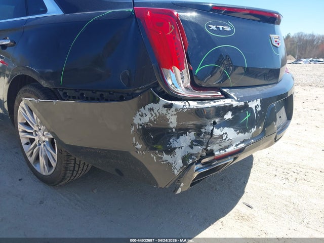 44932687 :رقم المزاد ، 2G61M5S32K9131018 vin ، 2019 Cadillac Xts Luxury مزاد بيع