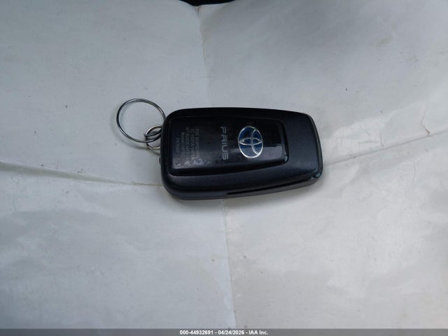 Продажа на аукционе авто 2020 Toyota Prius Le Awd-e, vin: JTDL9RFU3L3020599, номер лота: 44932691