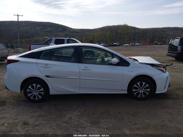 Продажа на аукционе авто 2020 Toyota Prius Le Awd-e, vin: JTDL9RFU3L3020599, номер лота: 44932691