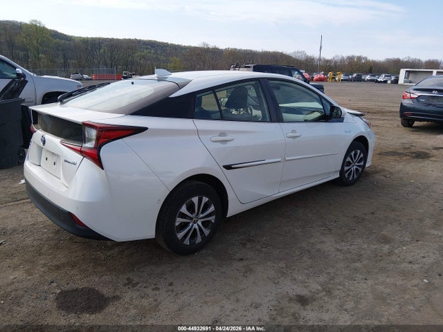 Продажа на аукционе авто 2020 Toyota Prius Le Awd-e, vin: JTDL9RFU3L3020599, номер лота: 44932691