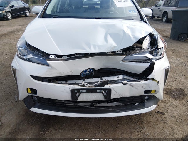 Продажа на аукционе авто 2020 Toyota Prius Le Awd-e, vin: JTDL9RFU3L3020599, номер лота: 44932691