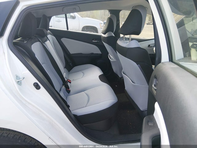 Продажа на аукционе авто 2020 Toyota Prius Le Awd-e, vin: JTDL9RFU3L3020599, номер лота: 44932691